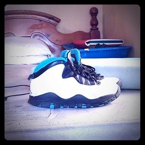 Jordans 10s